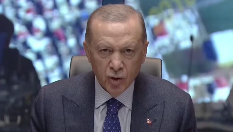 Cumhurbaşkanı Erdoğan: Deprem bölgesinde 3 ay sürecek OHAL ilan edildi