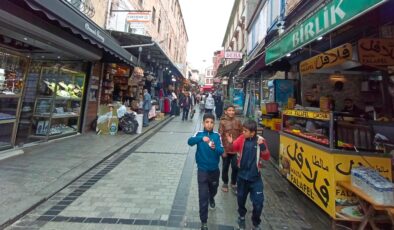 İstanbul’daki Suriyeliler: Farklı lezzetleriyle Malta Çarşısı