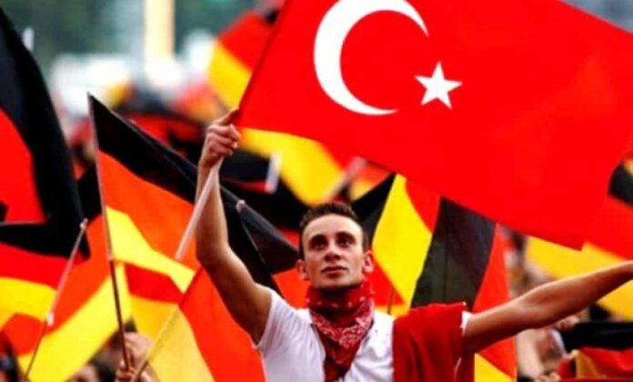 Kov-19 sonrası Avrupa’da Türklere düşmanlık artar mı?