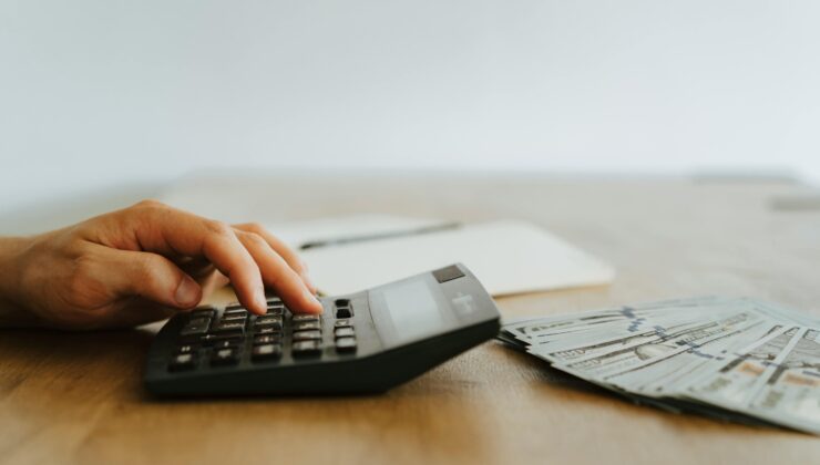Yüksek enflasyon karşısında küçük yatırımcı ne yapmalı?