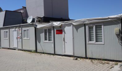 Malatya’da depremzede yerel basın 2,5 yıldır konteynerde çalışıyor