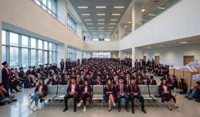 Akademik kariyer işsiz gençlerin “bekleme odası” oldu