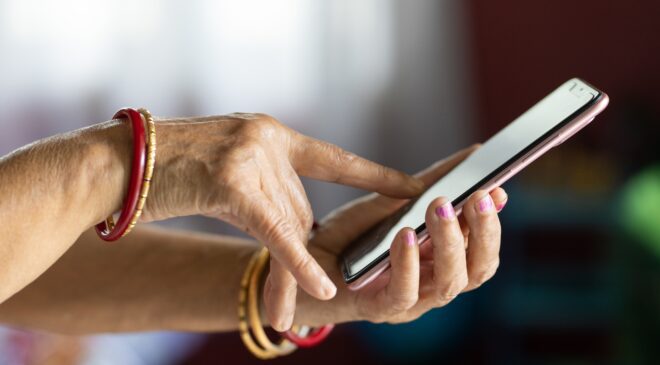 Yaşlıların “dijital torun” imtihanı