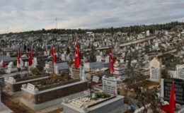 Mezarlık çalışanları anlatıyor: Ölümün yanında yaşamak