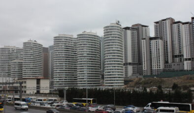 Dikine yükselen kentsel dönüşüm insan yaşamını değiştiriyor