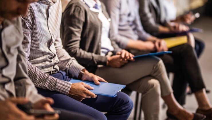 Sosyoloji mezunları alan dışına yöneliyor: Eğitim-istihdam uçurumu büyüyor