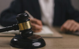 “Hukuk Mesleğine Giriş” tartışması sürüyor: Diploma var statü yok