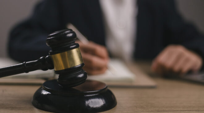 “Hukuk Mesleğine Giriş” tartışması sürüyor: Diploma var statü yok