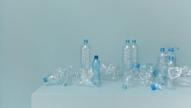 Su zannediyoruz, plastik içiyoruz: Türkiye’de mikroplastik gerçeği