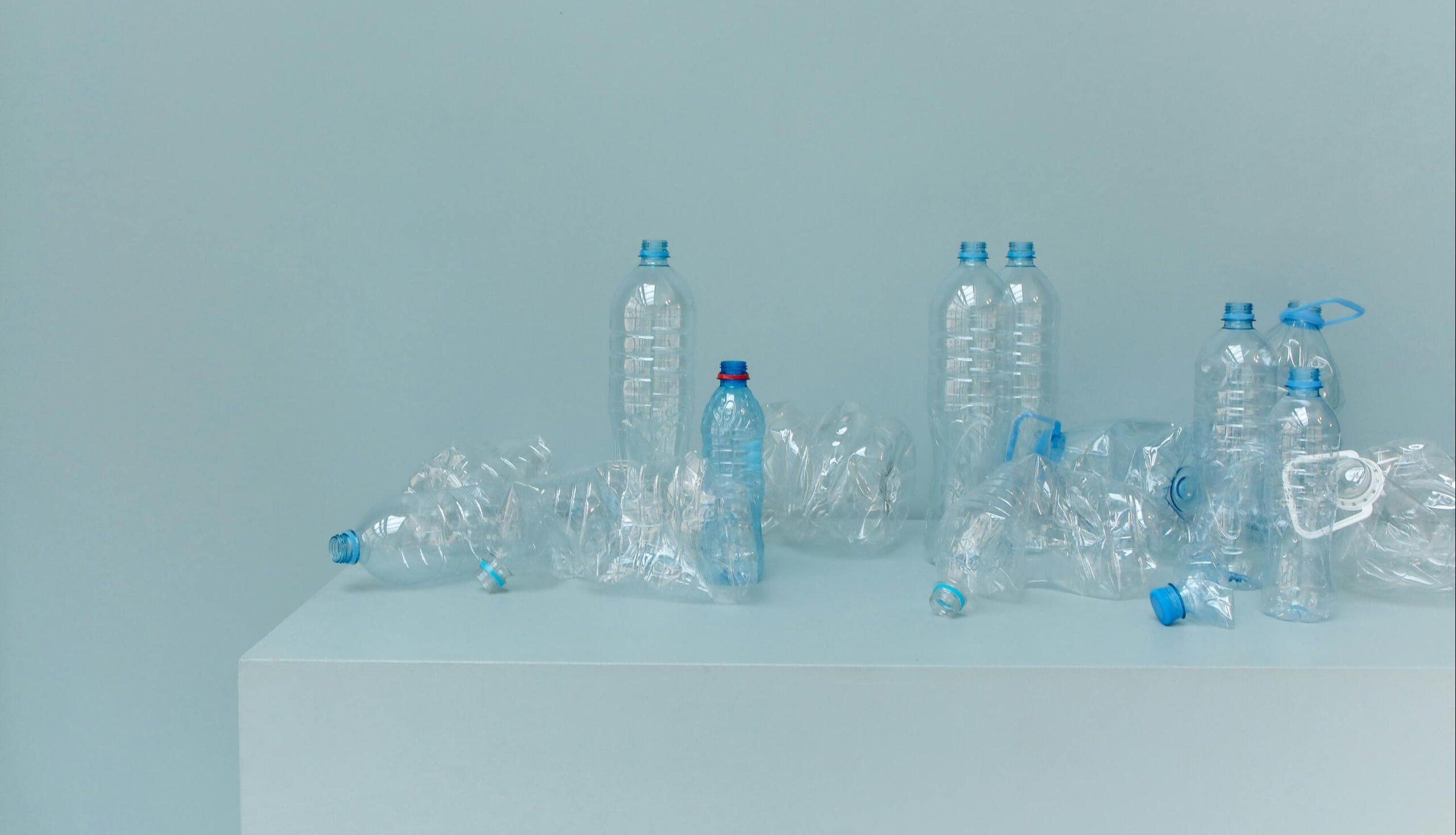 Su zannediyoruz, plastik içiyoruz: Türkiye’de mikroplastik gerçeği