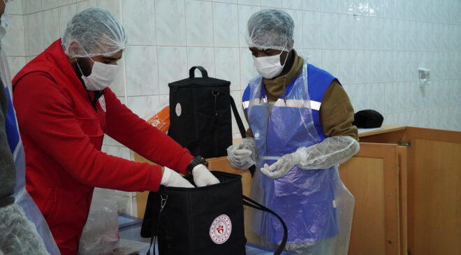 “11 milyon porsiyon yemek çöpe gitmedi, ihtiyaç sahiplerine ulaştı”