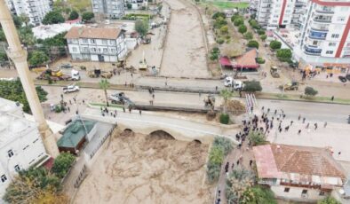 Sel ve su baskınları: Mersin betonlaşmanın bedelini ödüyor