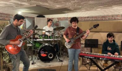 Leviers: Ankara’dan caz festivallerine uzanan müzik tutkusu