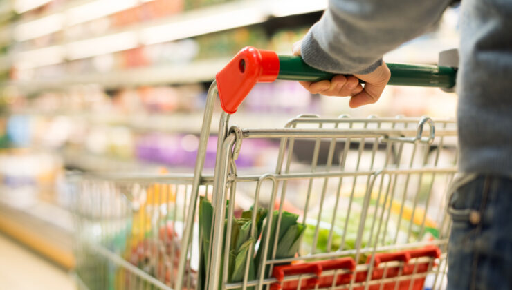 Mahalle esnafının yerini “gölge marketler” alıyor