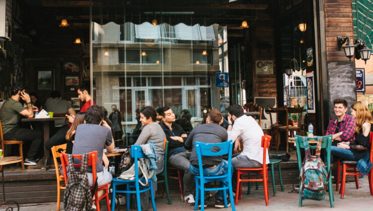 Kahve kültürü dönüşüyor: Sosyal yaşamın yeni buluşma noktası
