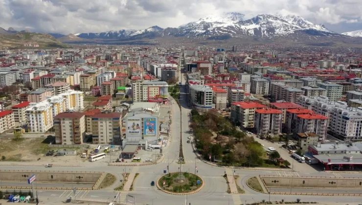 Van’da barınma krizi derinleşiyor: Kiralık ev bulmak giderek zorlaşıyor
