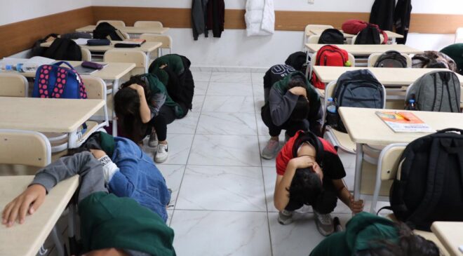 Adıyaman’da enkaz kalktı, travma ve eğitim krizi kaldı