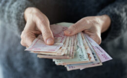 Emeklinin yeni aylığı açlık sınırının 12 bin lira altında