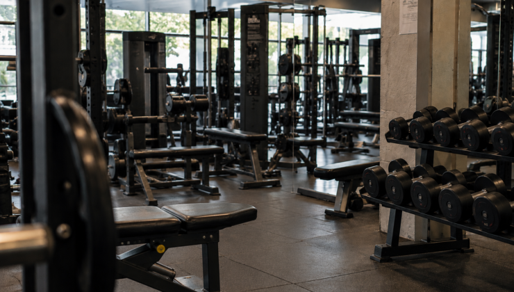 Özel spor salonları bütçeyi, ücretsiz tesisler zamanı zorluyor