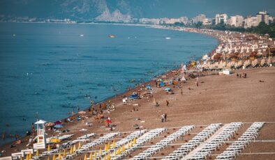 Antalya turizmi 4 aya sıkıştı: Yatak var turist yok