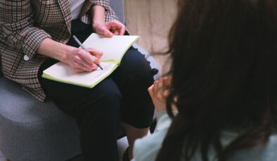 Terapinin tabuları: Psikolojik destek almaktan neden çekiniliyor?